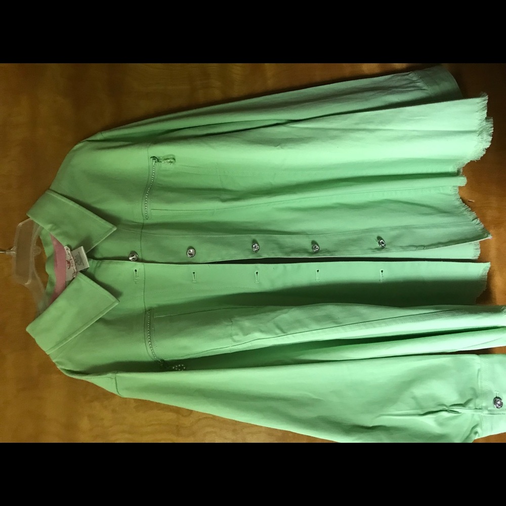 Quacker Factory light green jacket